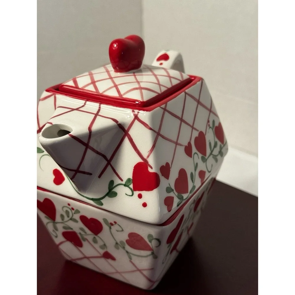 Mesa International Ceramic Hearts Teapot For One 2 PC Set w/Cup Never Used